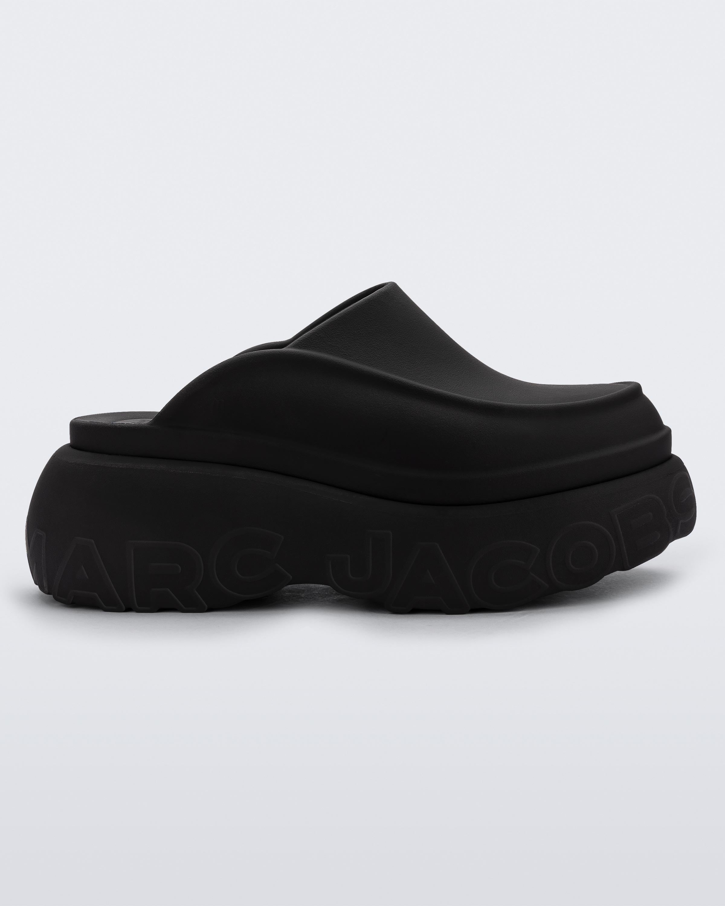 MELISSA CLOG + MARC JACOBS AD – Melissa Panama