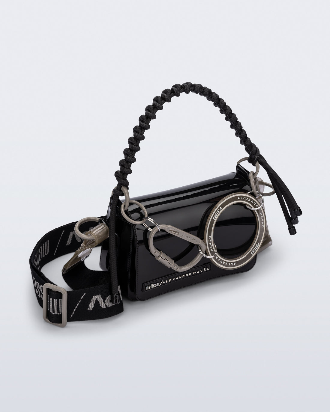 MELISSA OLGA BAG + ALEXANDRE PAVAO