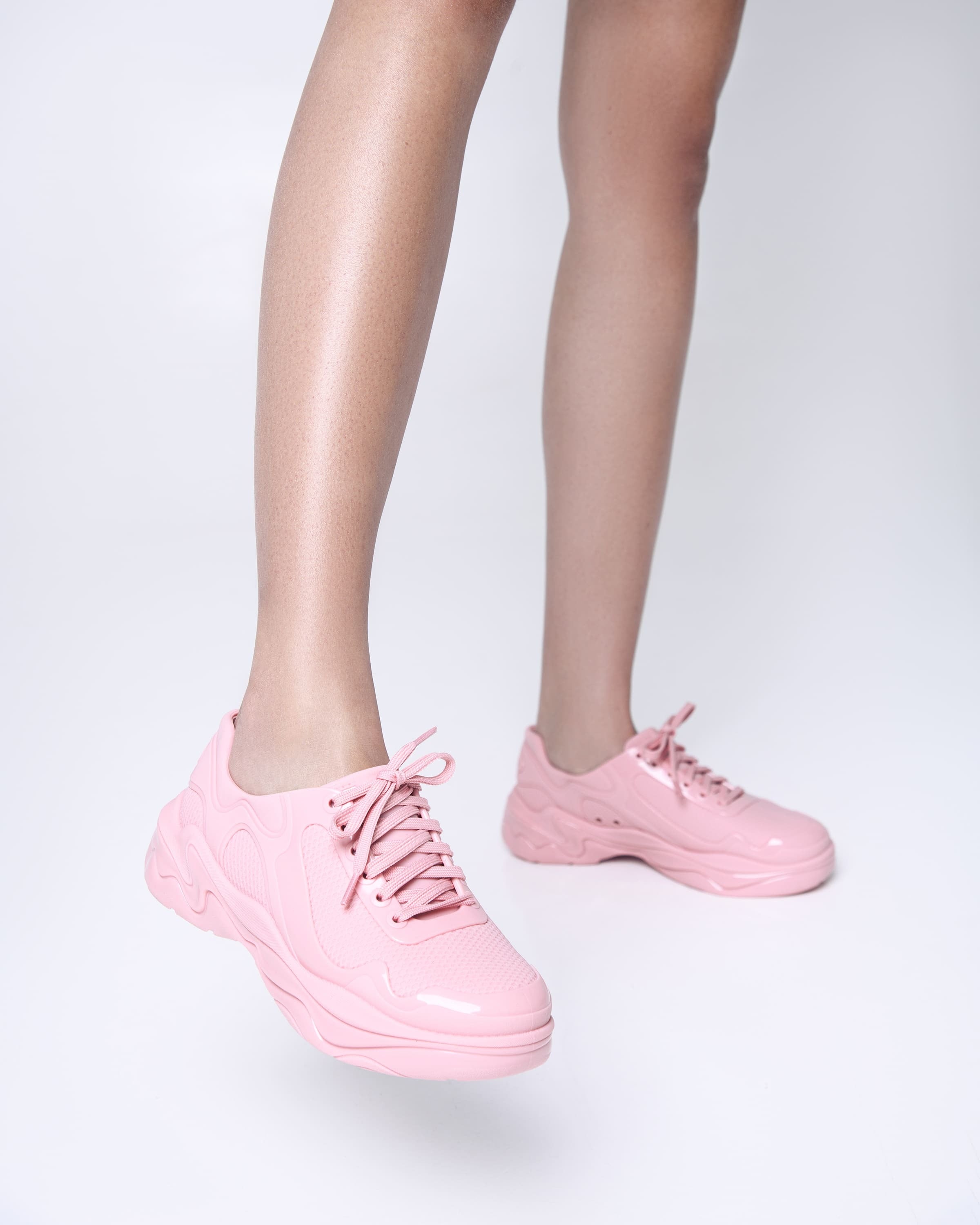 MELISSA BURN SNEAKER AD