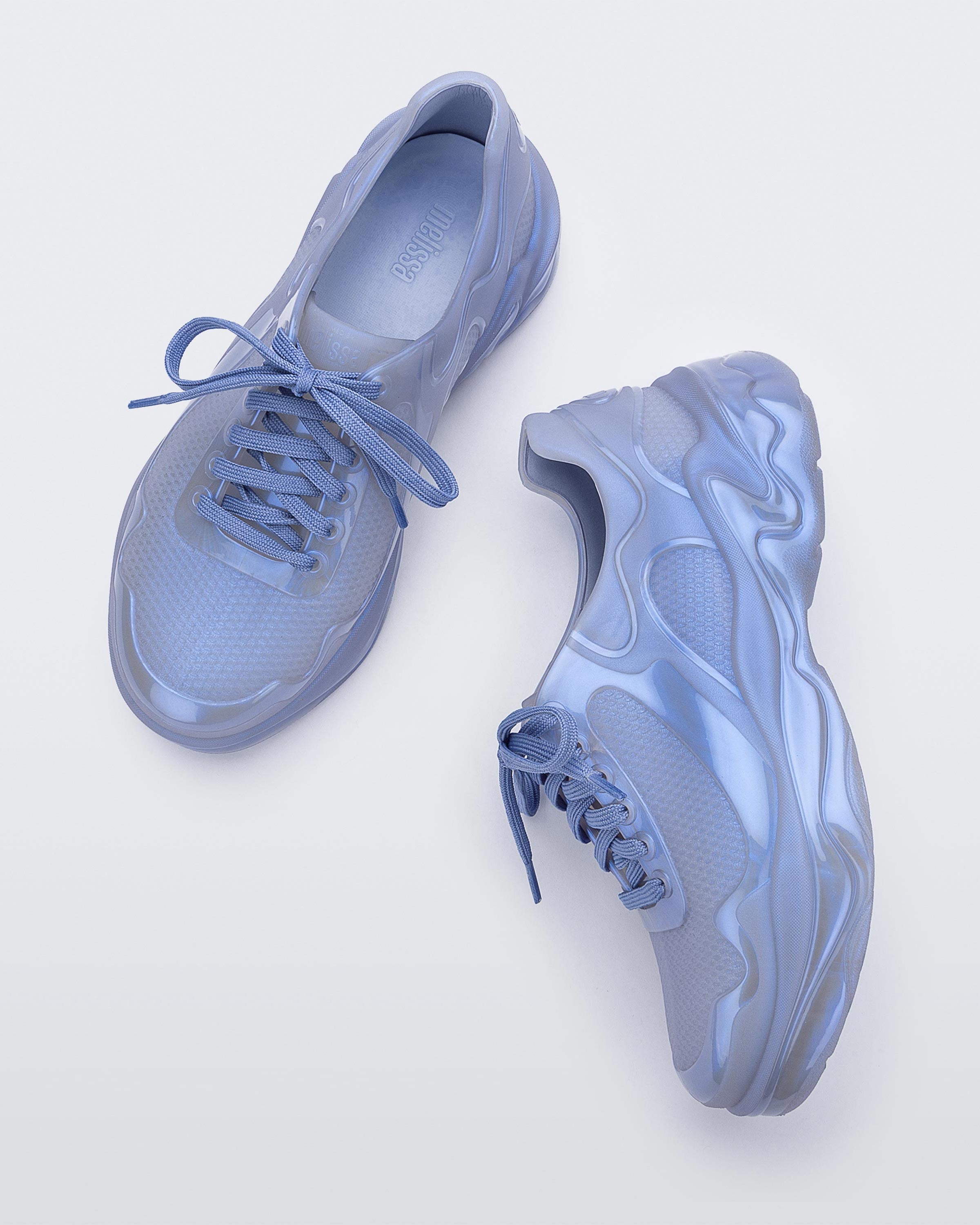 MELISSA BURN SNEAKER AD