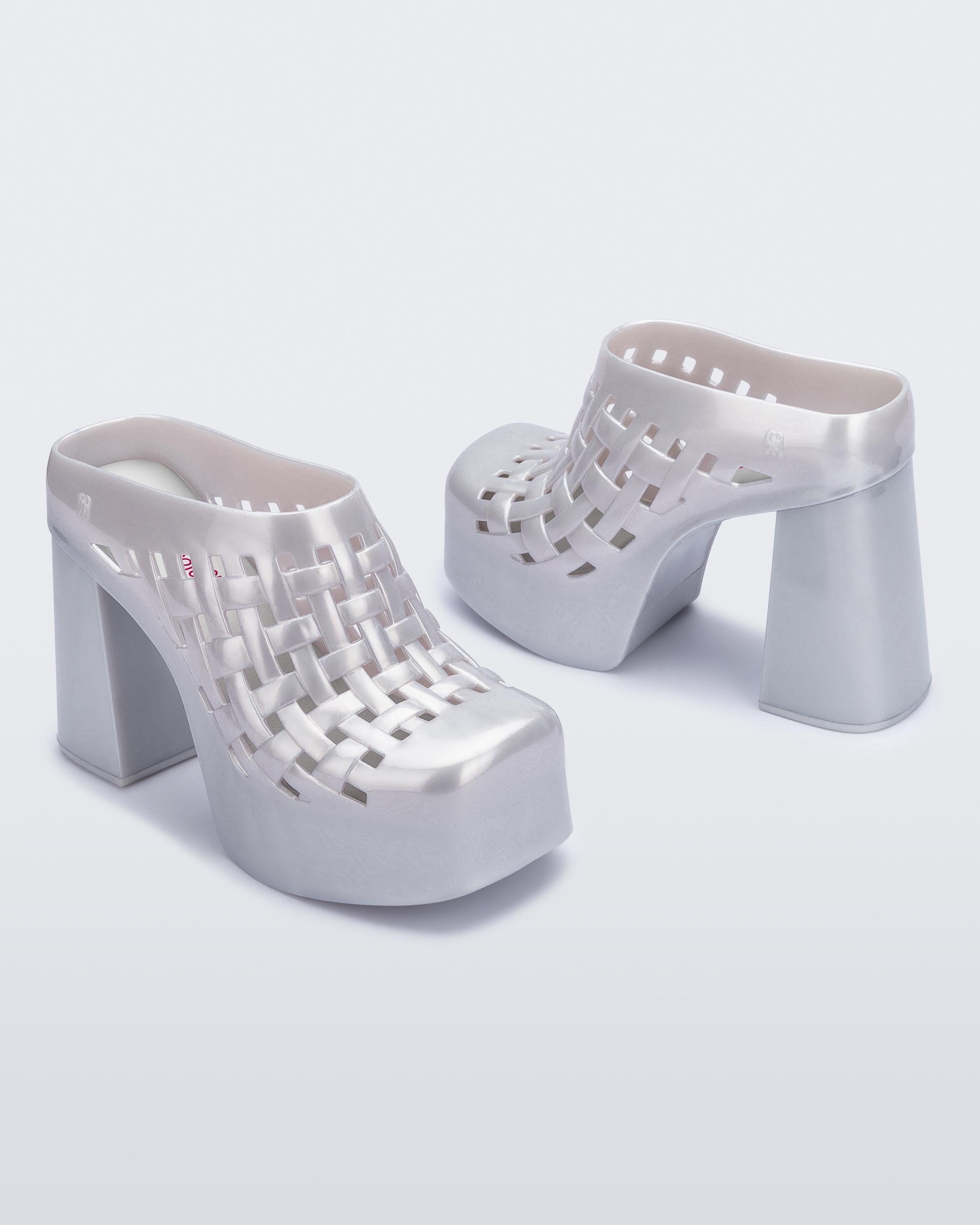 MELISSA CLOG HEEL AD