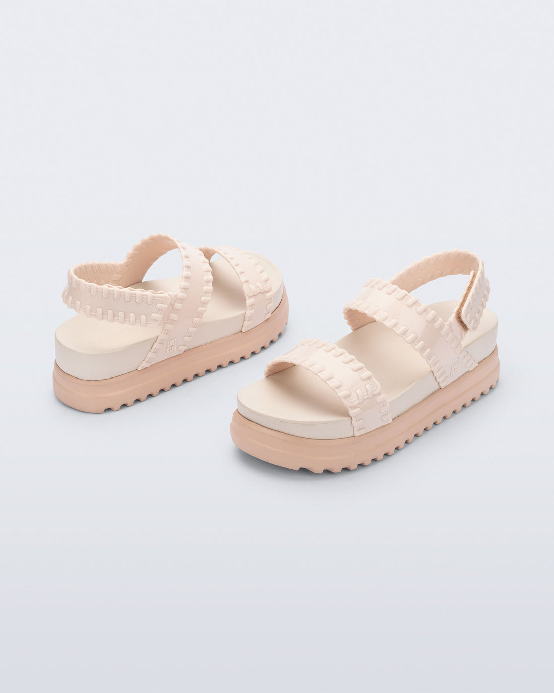 MELISSA DUNE PLATFORM AD