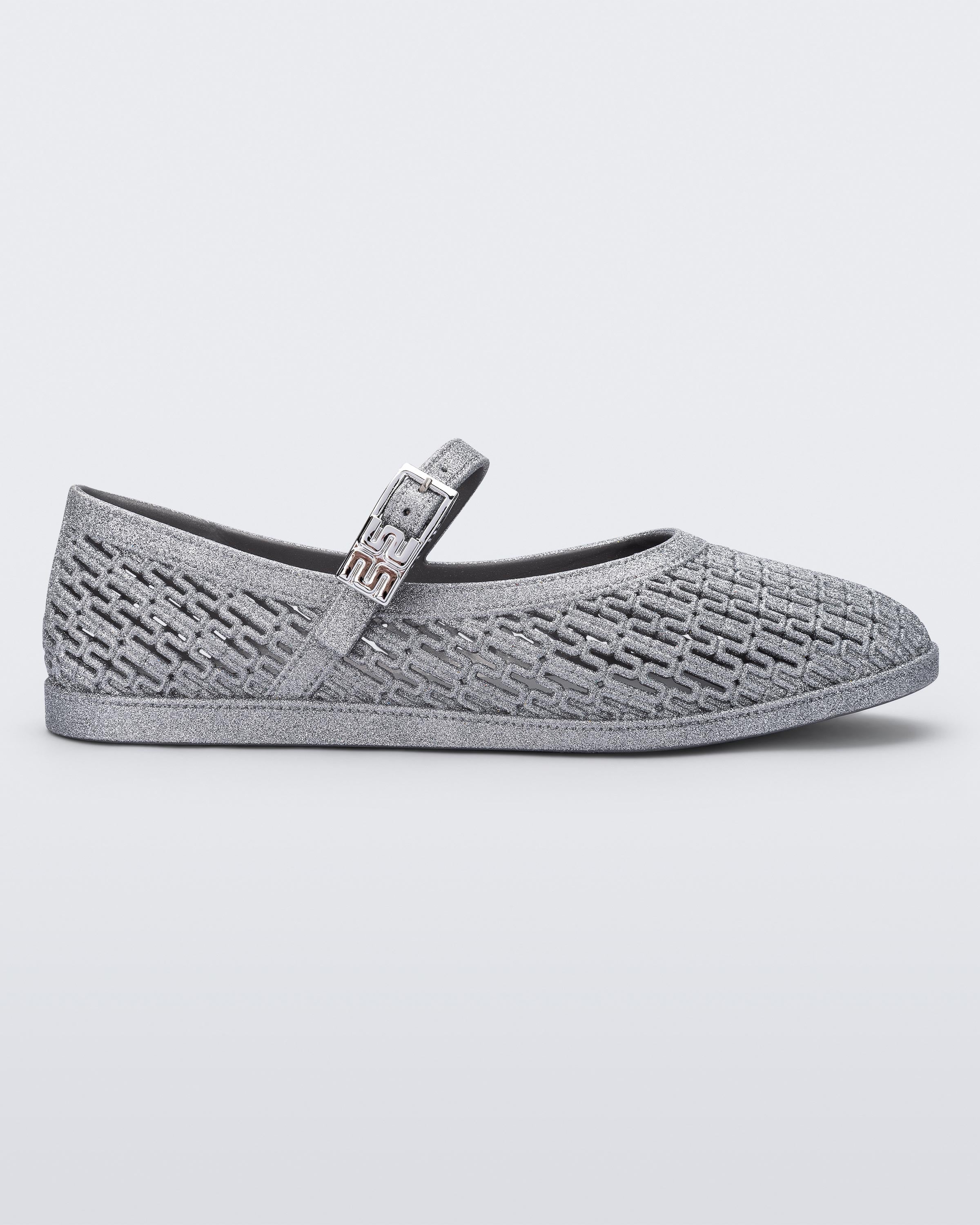 MELISSA HARPER GLITTER AD – Melissa Panama