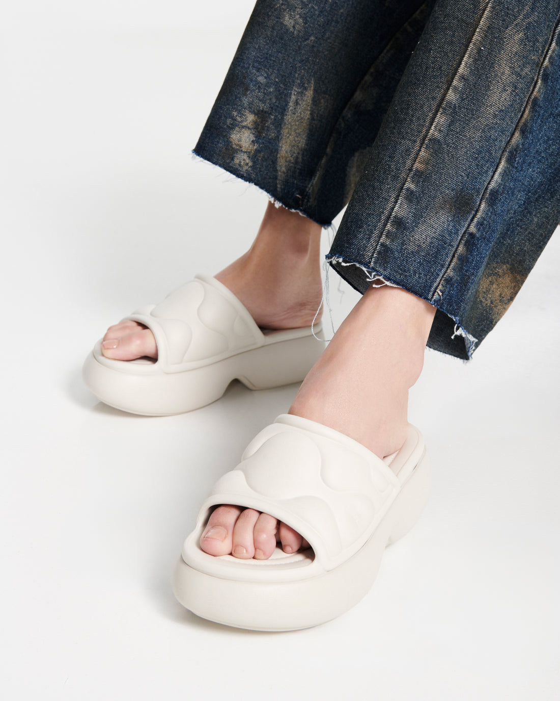 MELISSA FREE PUFF PLATFORM AD