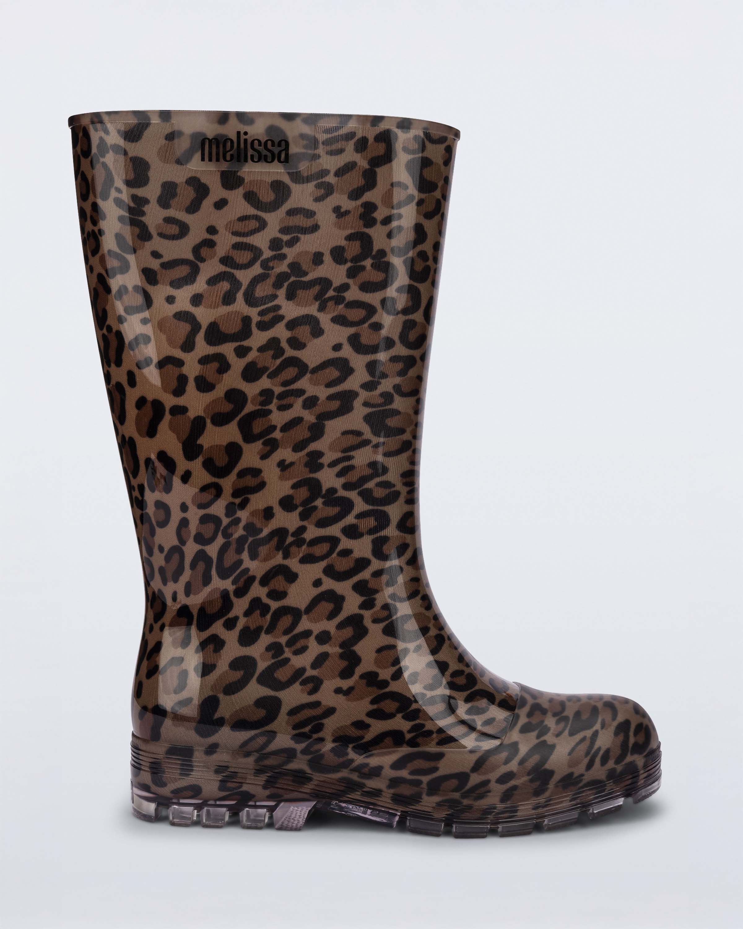 MELISSA WELLY AD