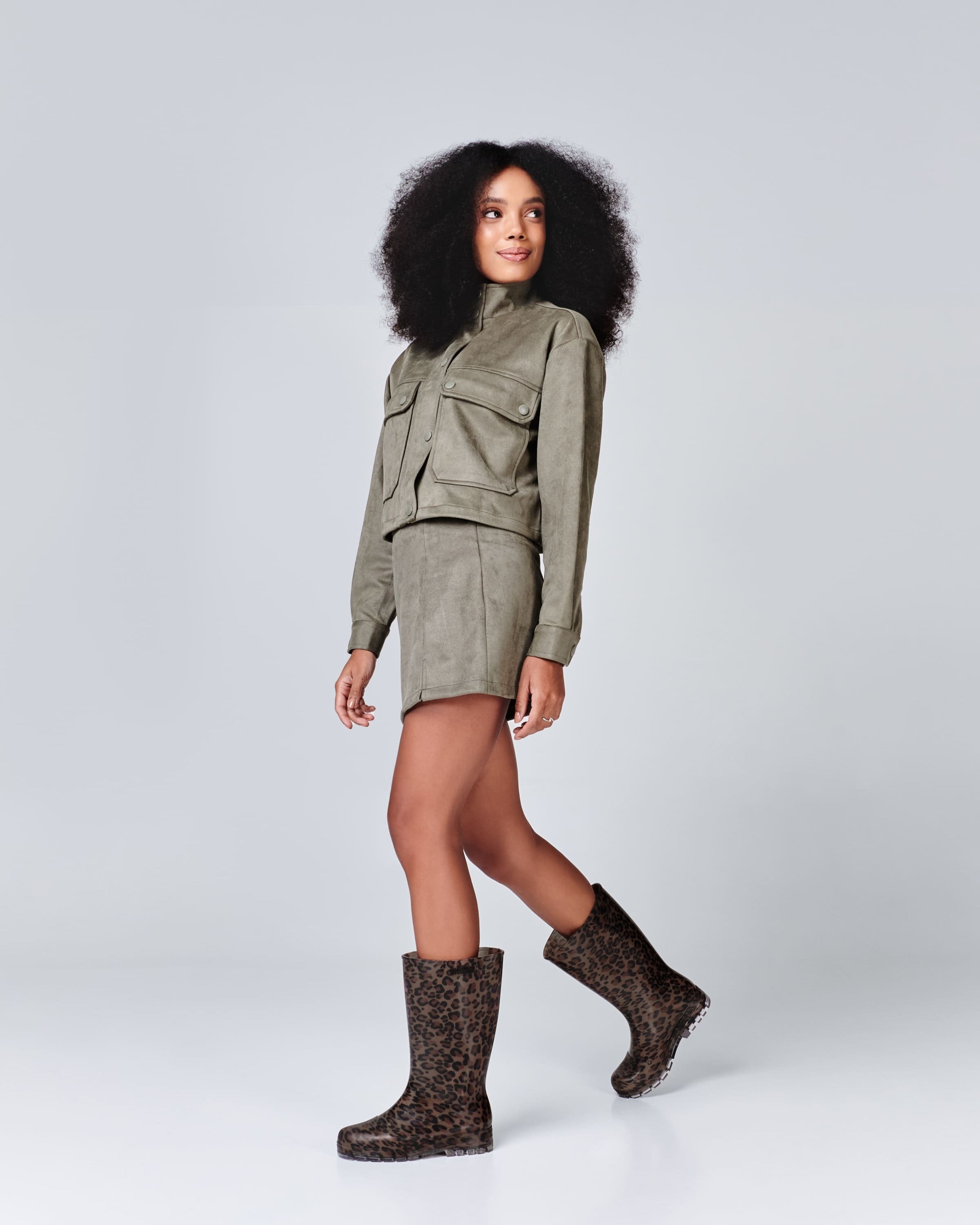MELISSA WELLY AD