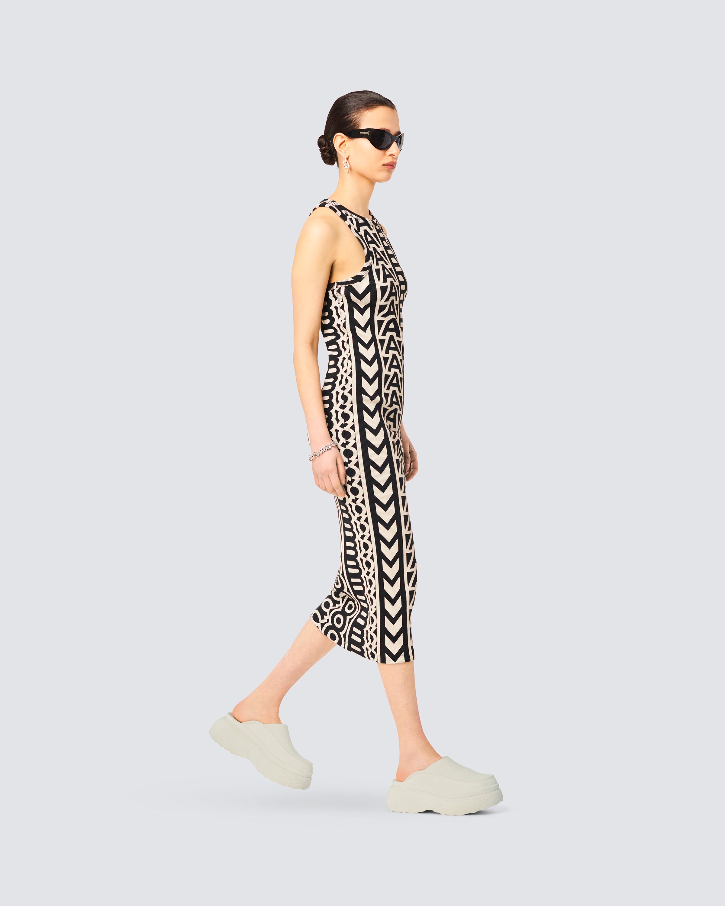 MELISSA CLOG + MARC JACOBS AD – Melissa Panama