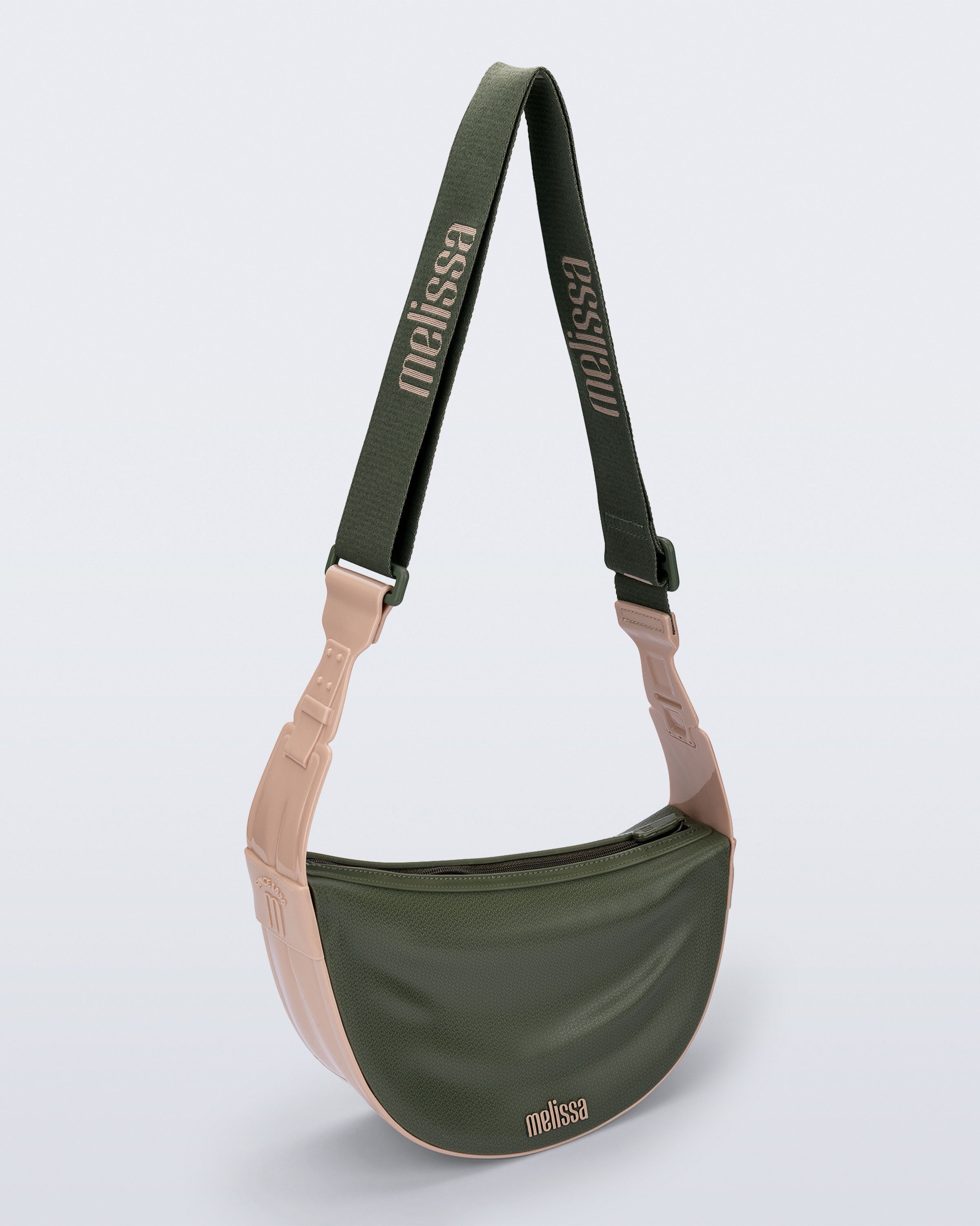 MELISSA VIBE BAG