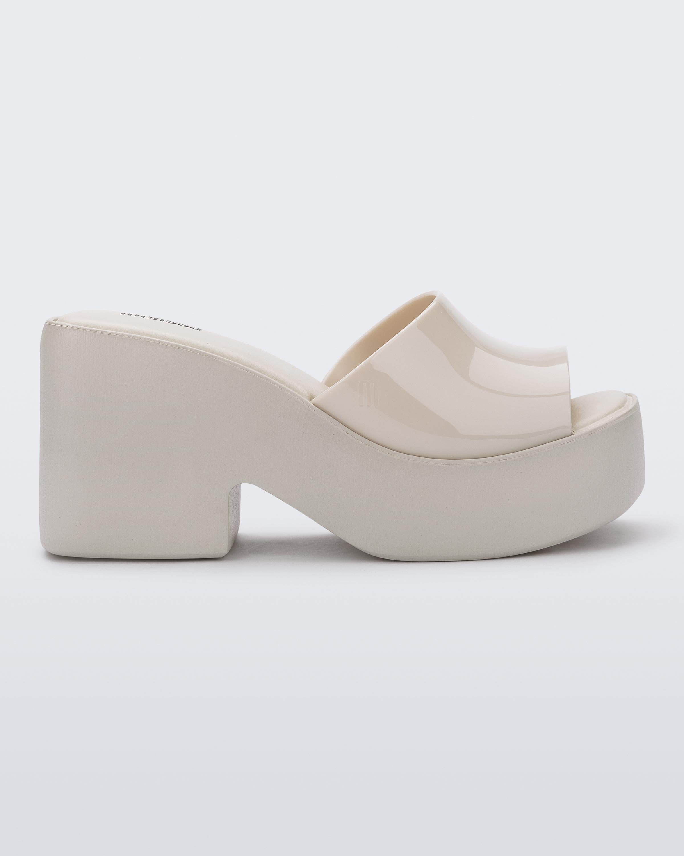 MELISSA POSH AD