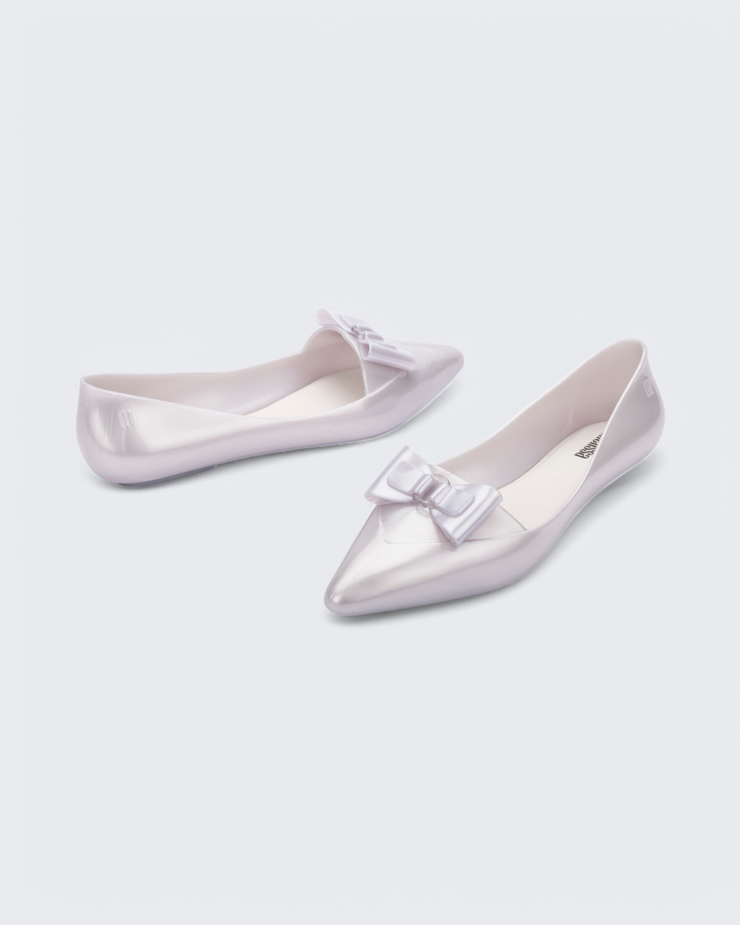 MELISSA POINTY CHIC AD