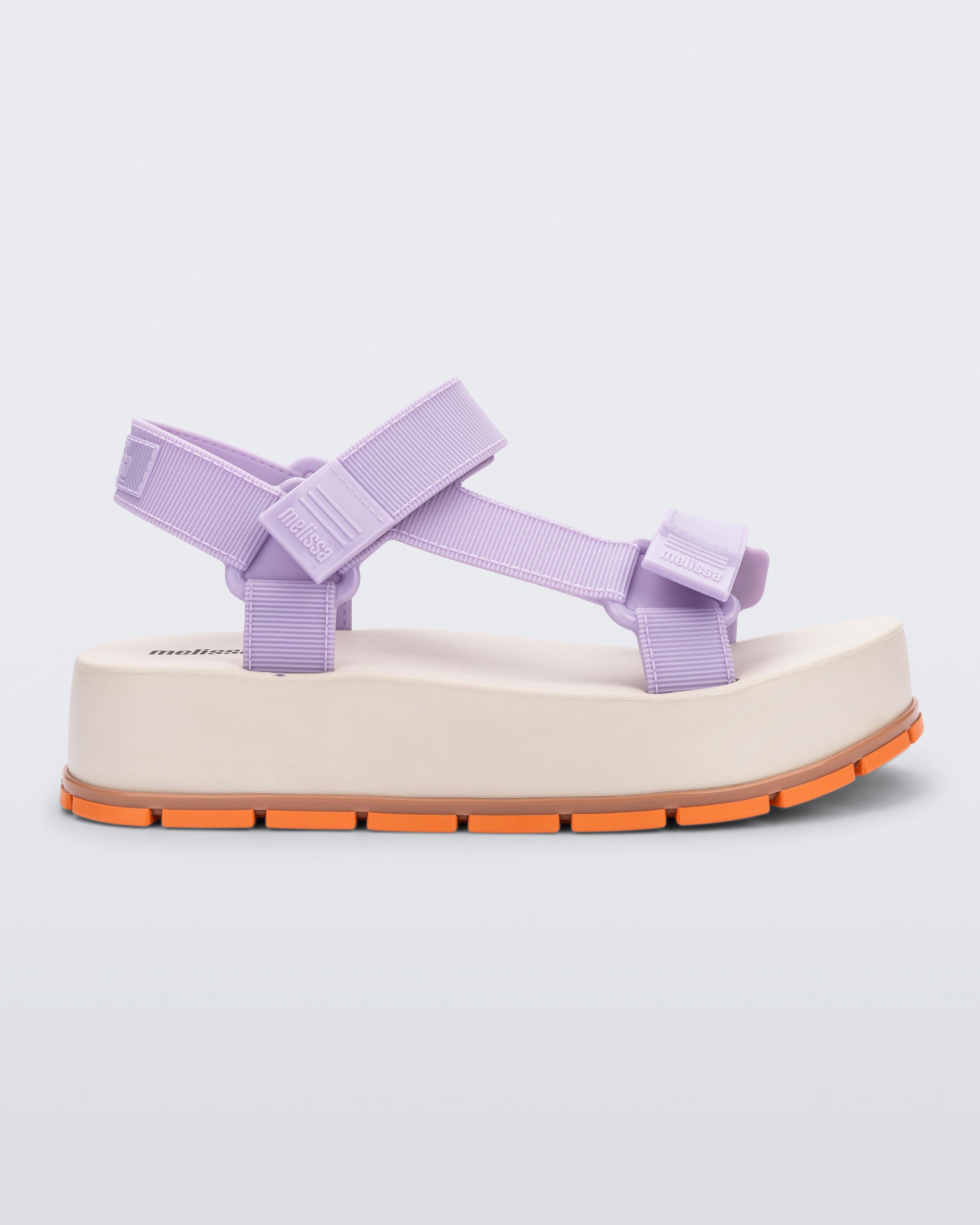 MELISSA FLOWING PLATFORM AD