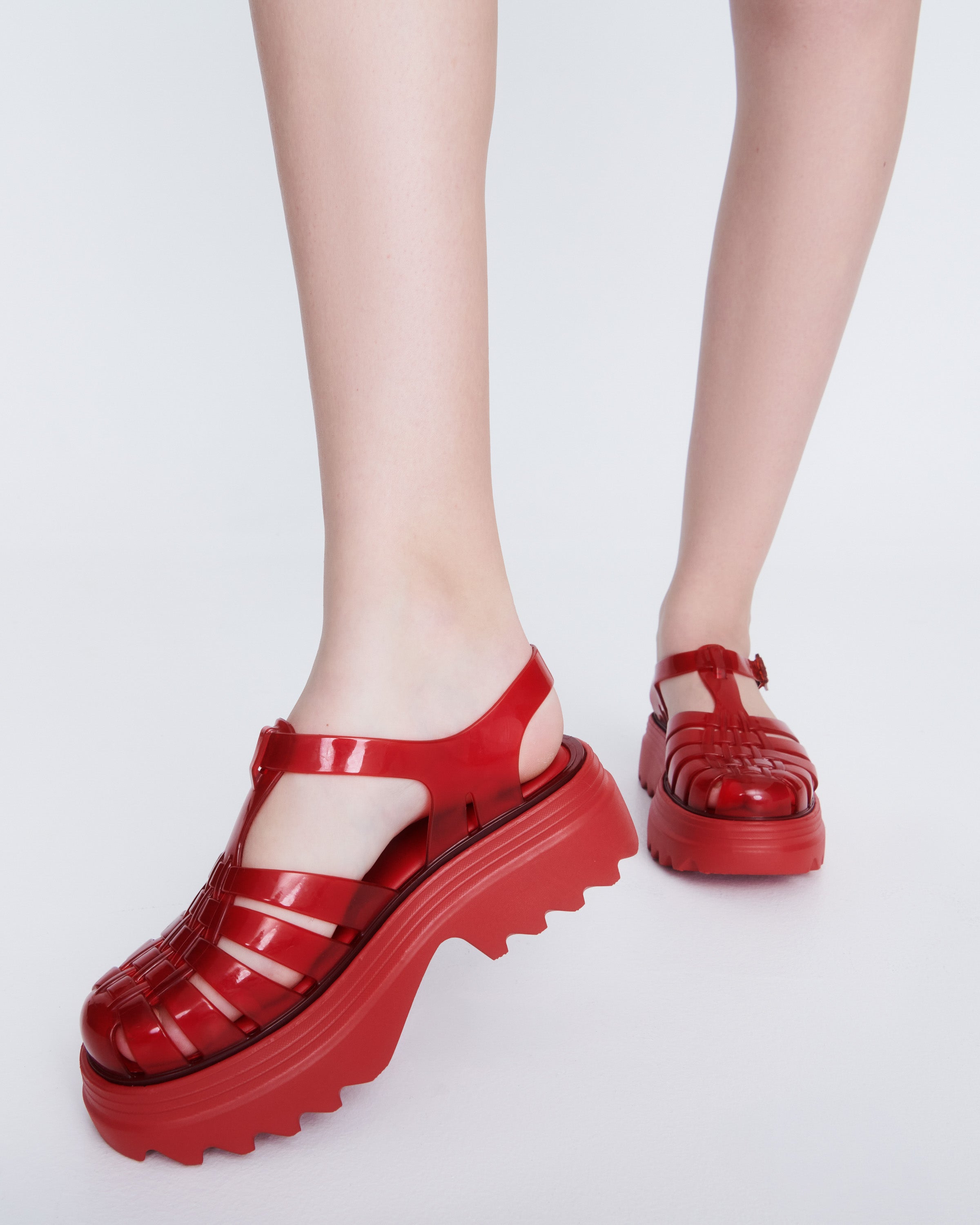 MELISSA POSSESSION PLATFORM II AD