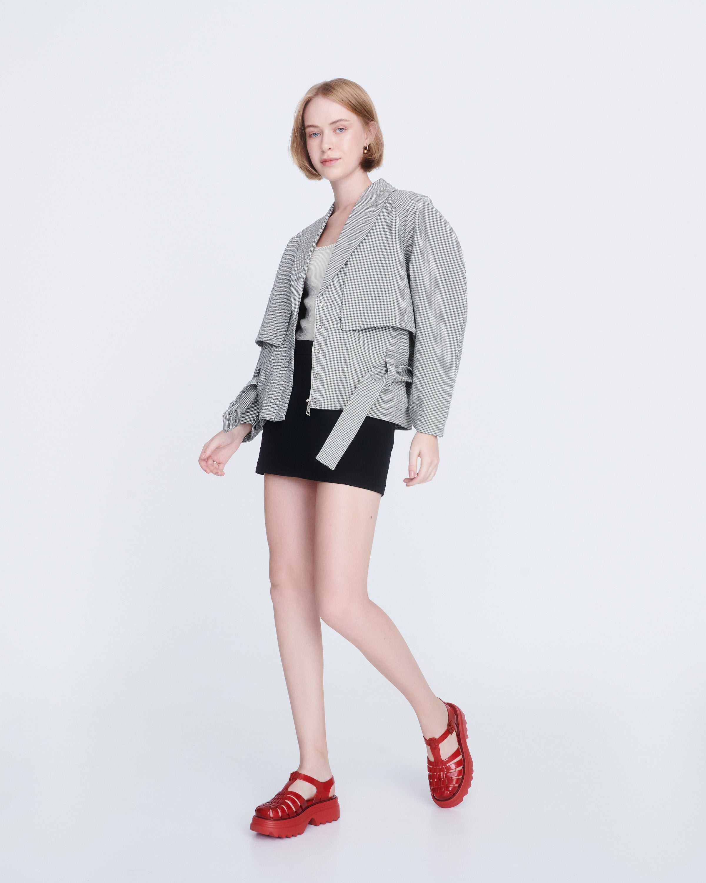 MELISSA POSSESSION PLATFORM II AD