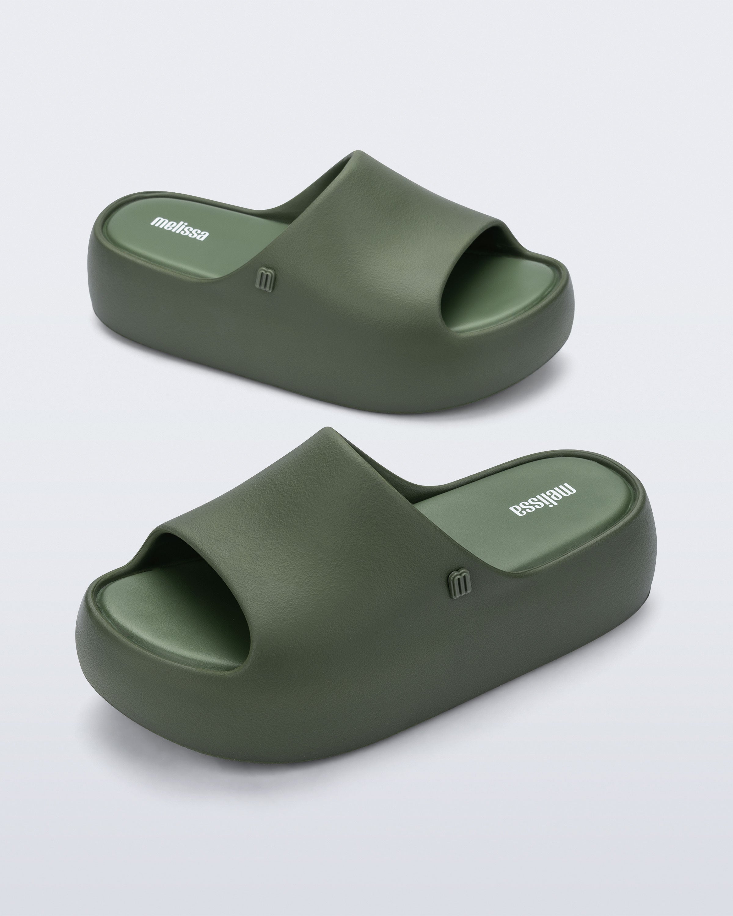 MELISSA FREE PLATFORM SLIDE AD