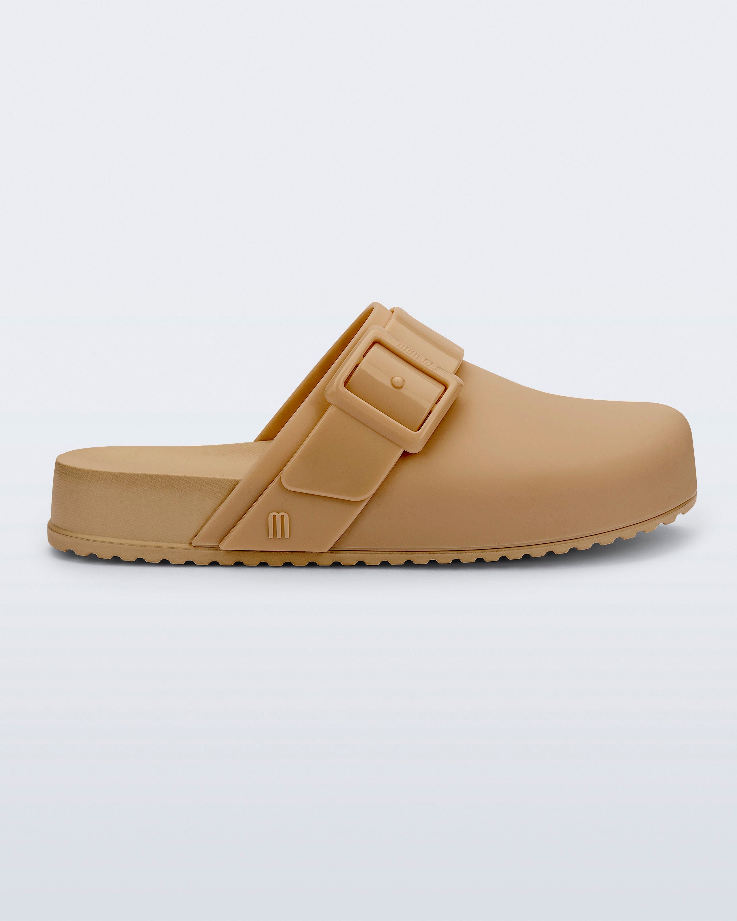 MELISSA COZY CLOG AD
