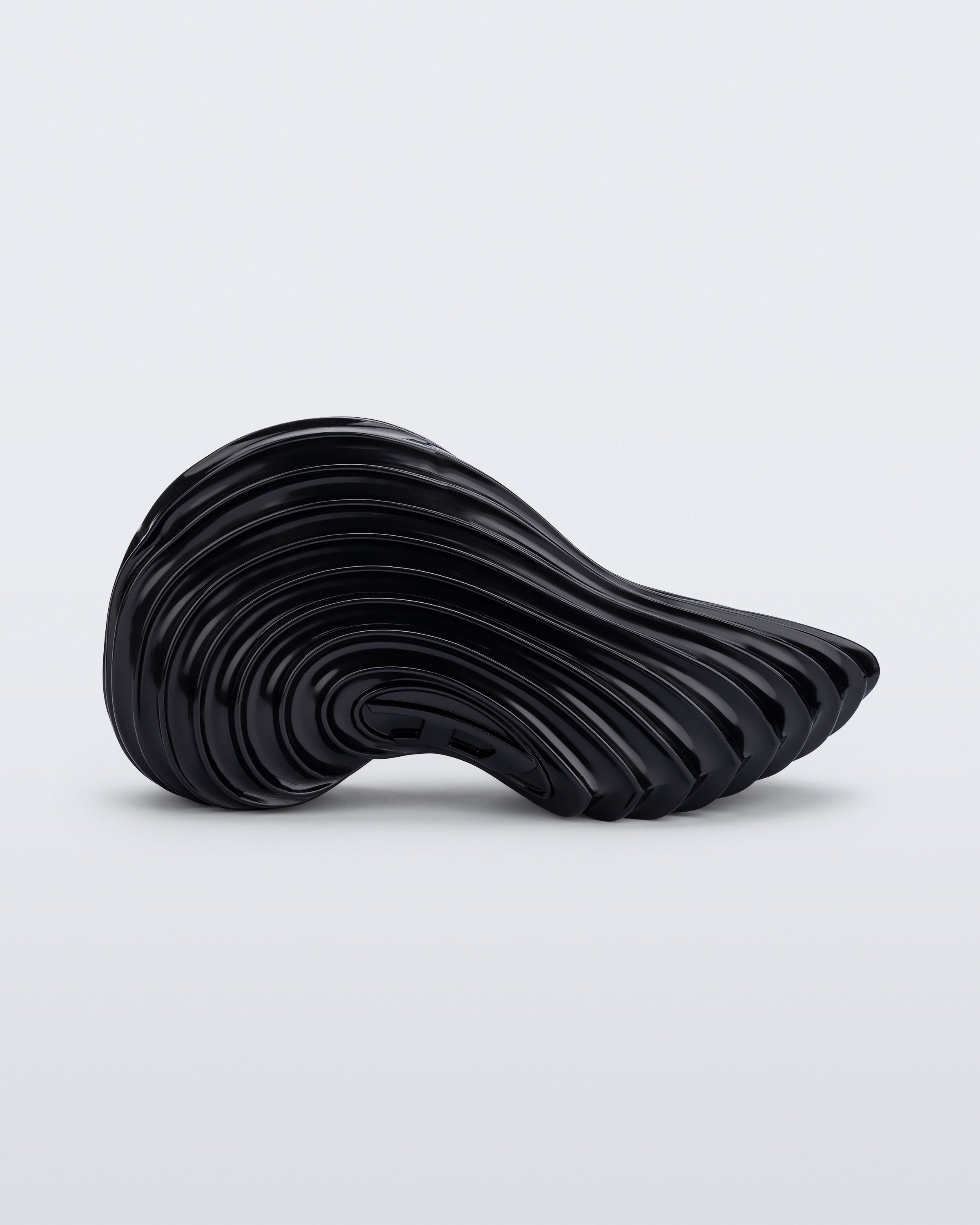 MELISSA QUANTUM SNEAKER + DIESEL AD