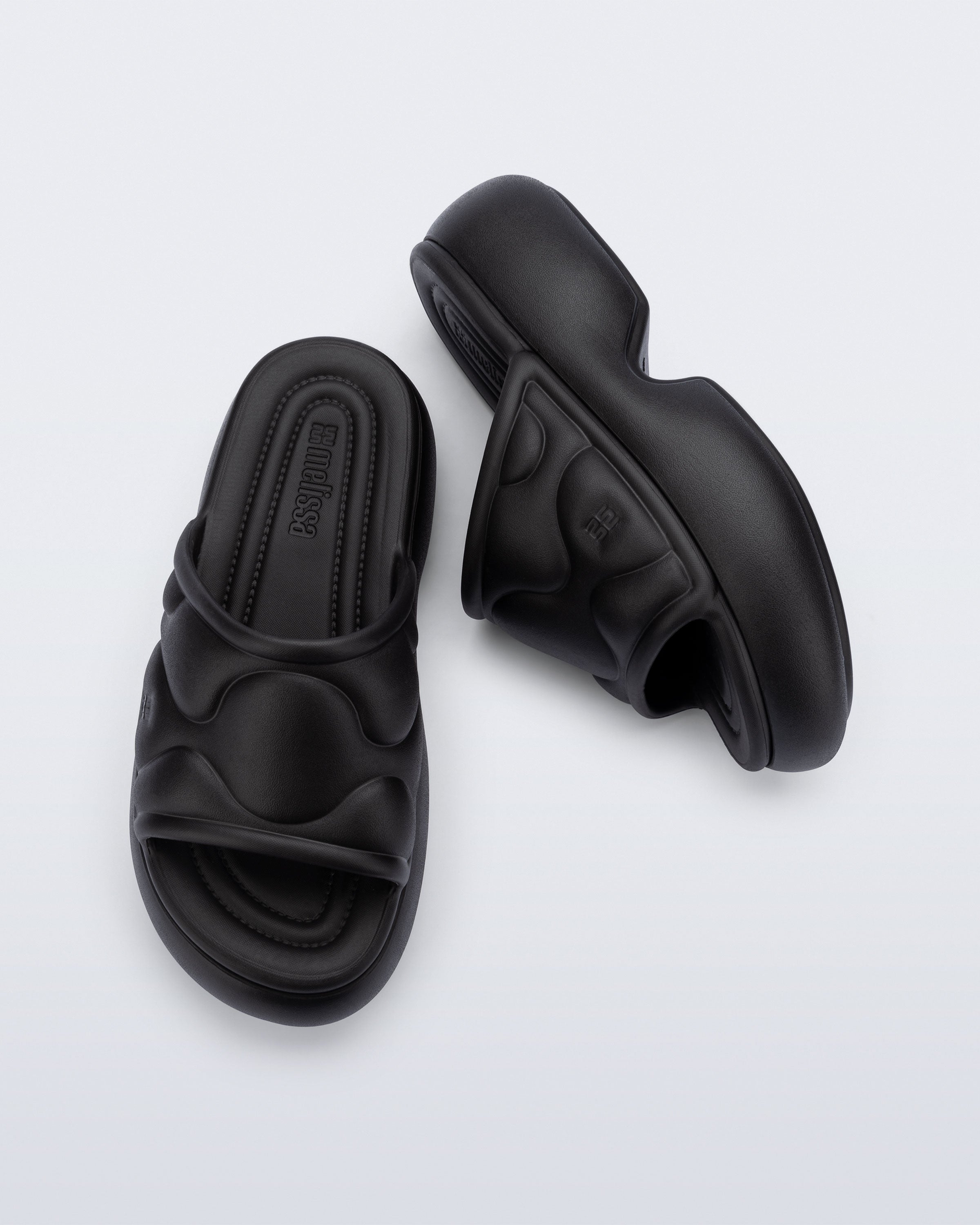 MELISSA FREE PUFF PLATFORM AD