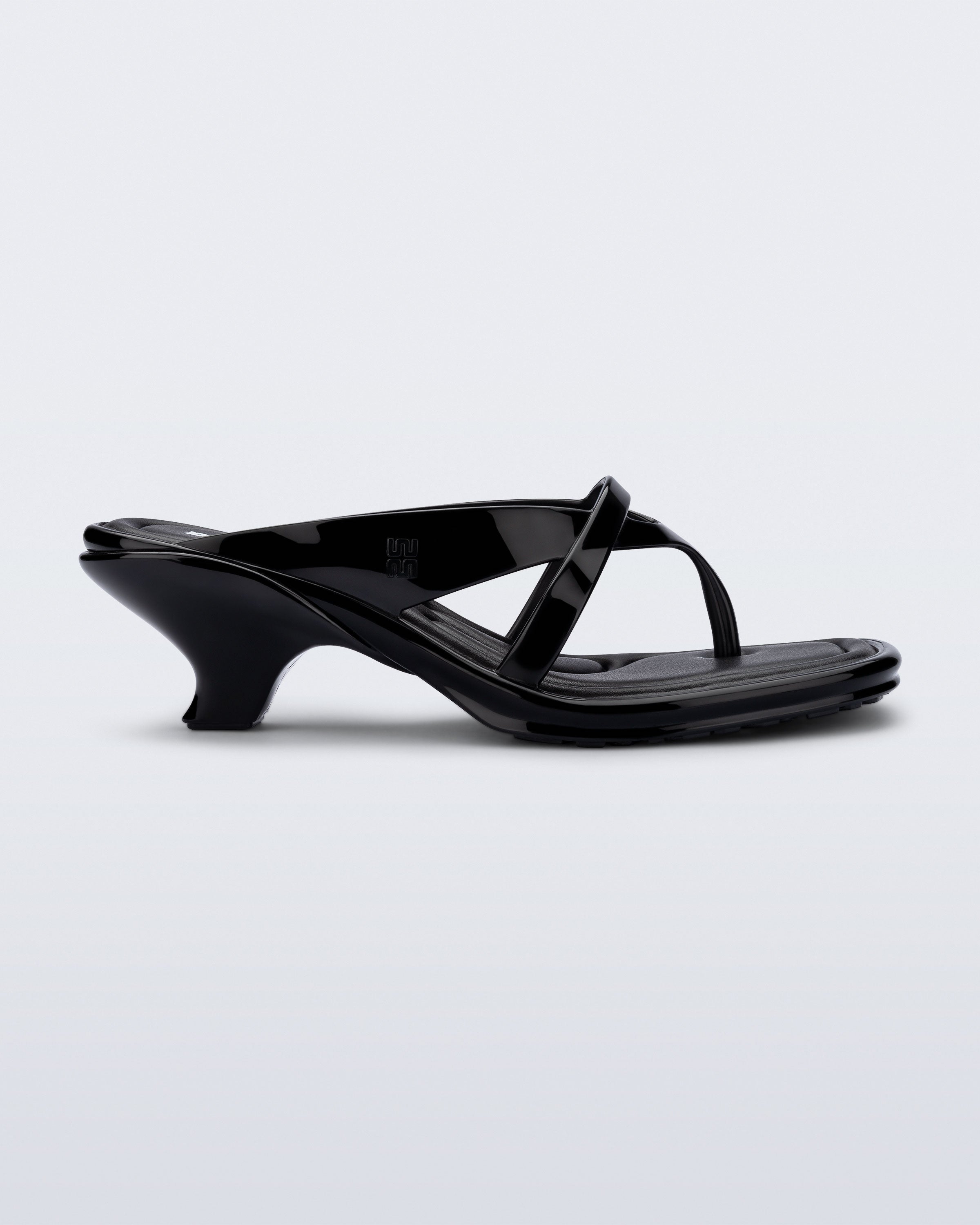 MELISSA LAYLA AD