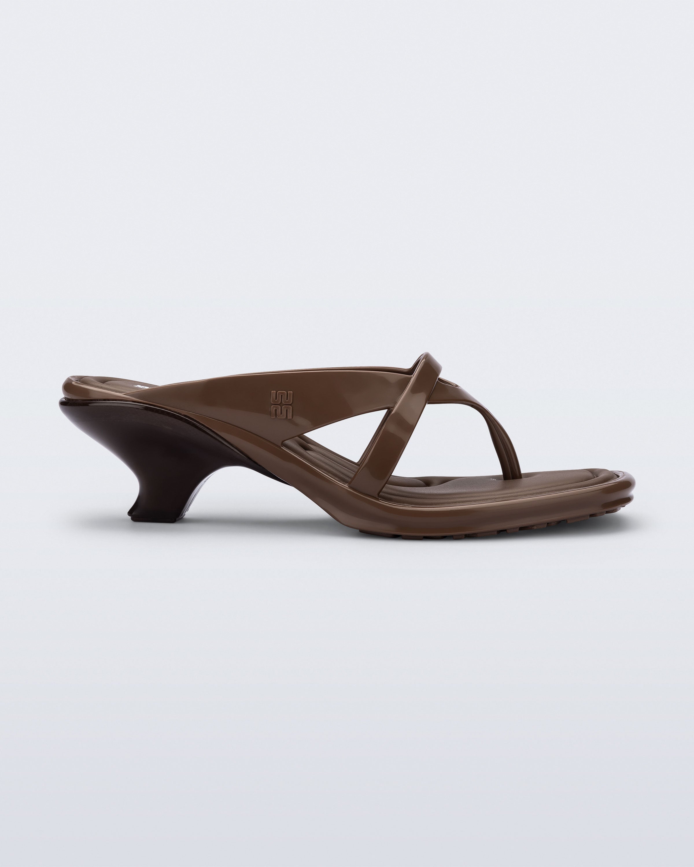 MELISSA LAYLA AD