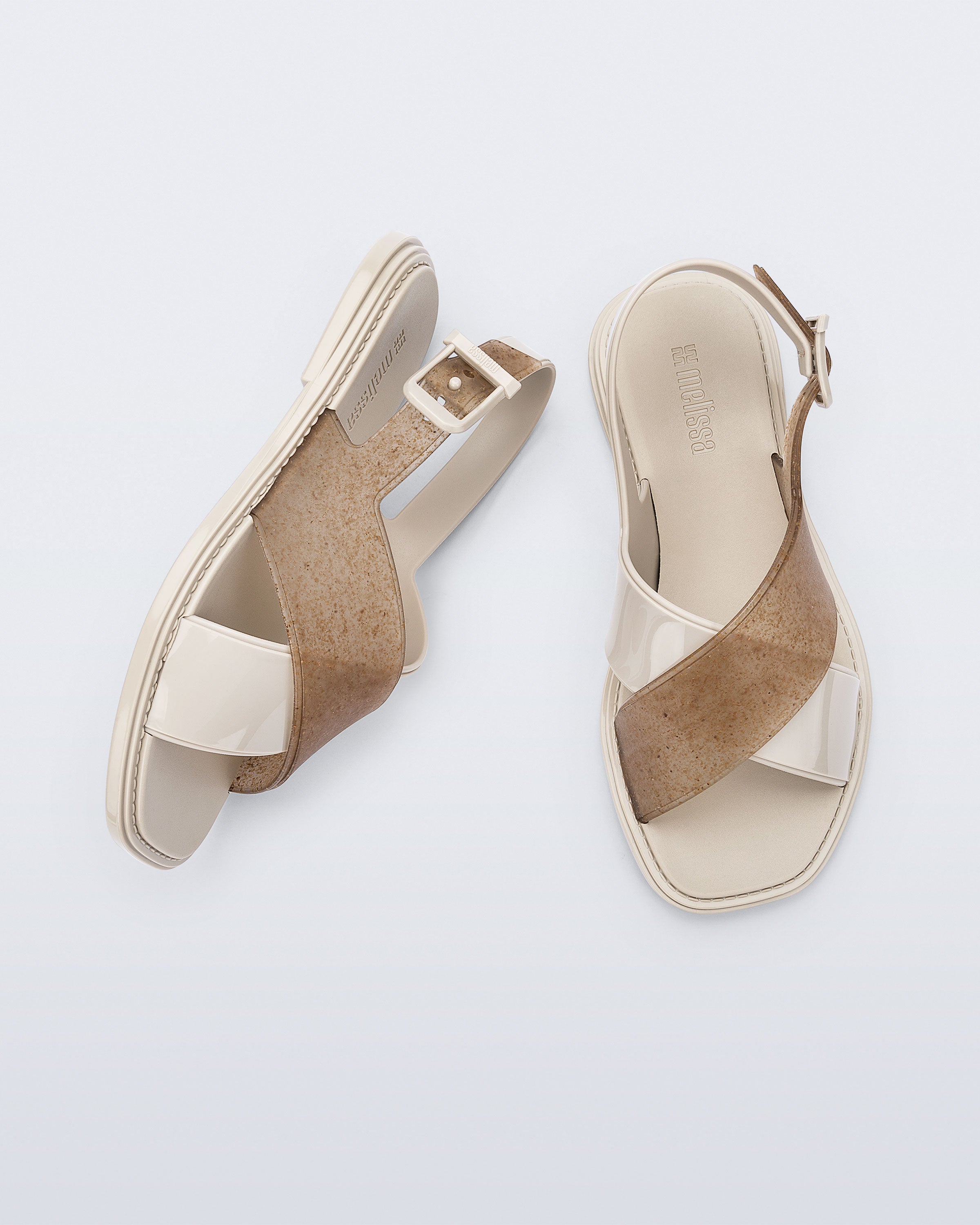 MELISSA CLEO SANDAL AD