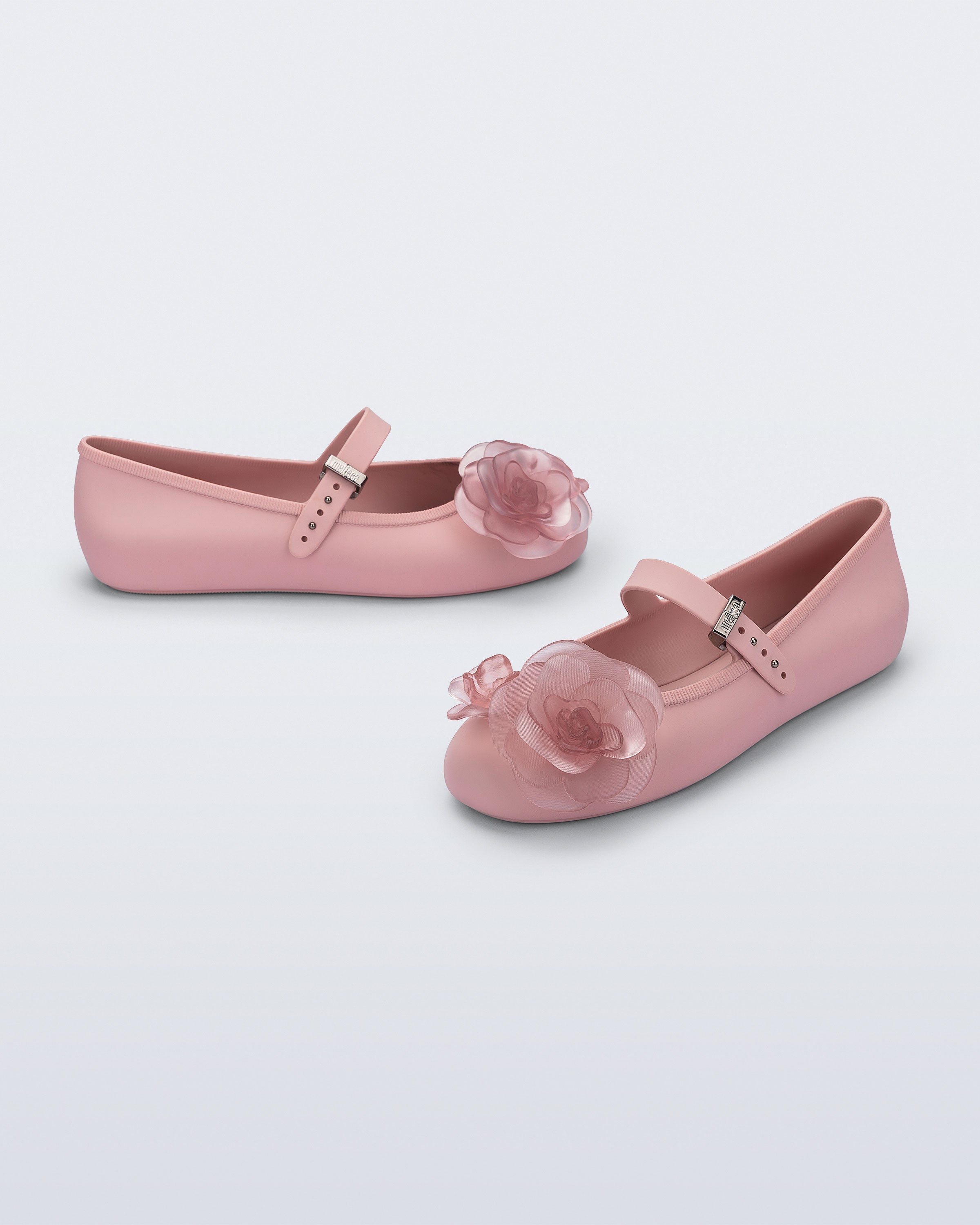 MELISSA SOFT BALLERINA PETALS AD