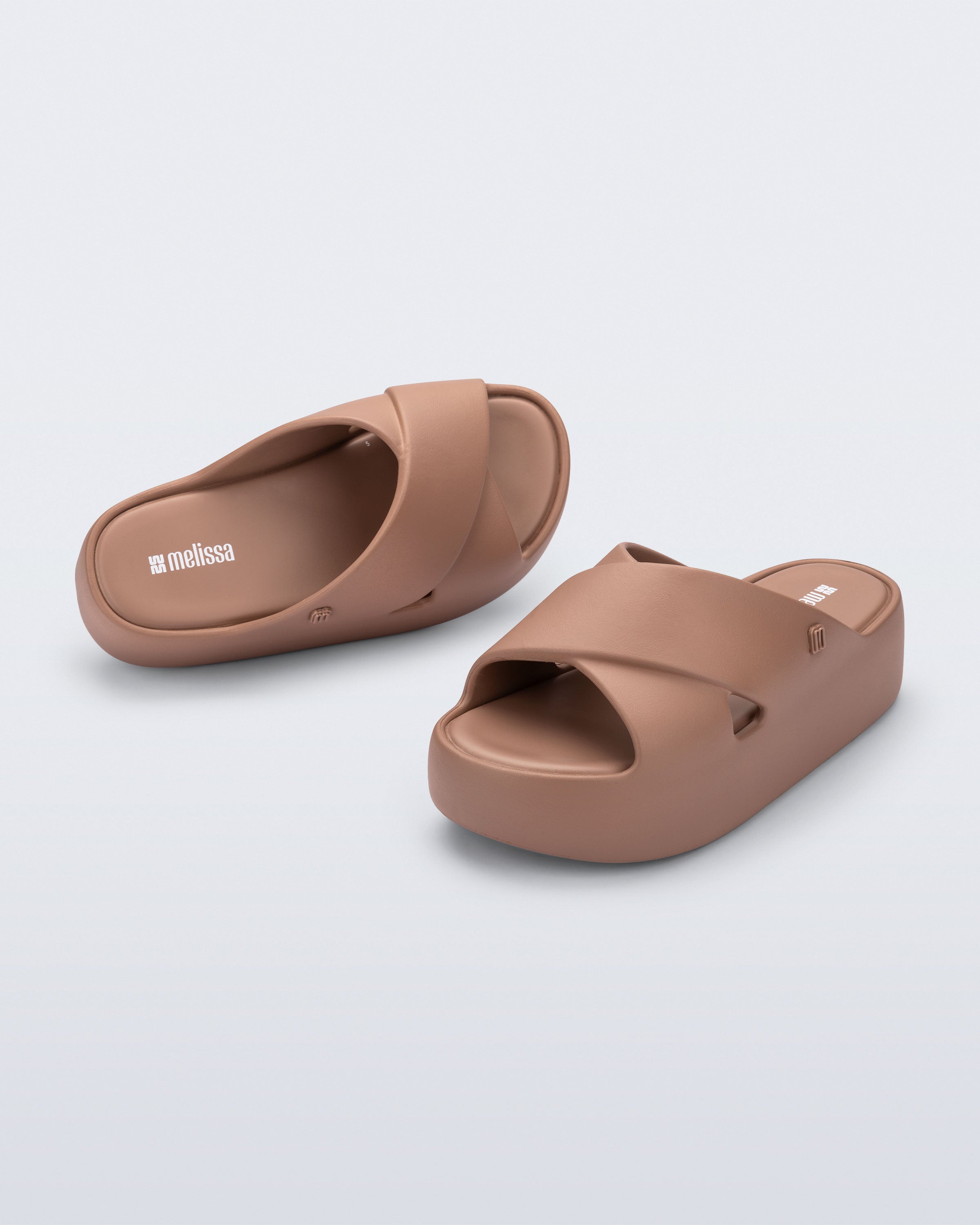 MELISSA FREE CROSS AD