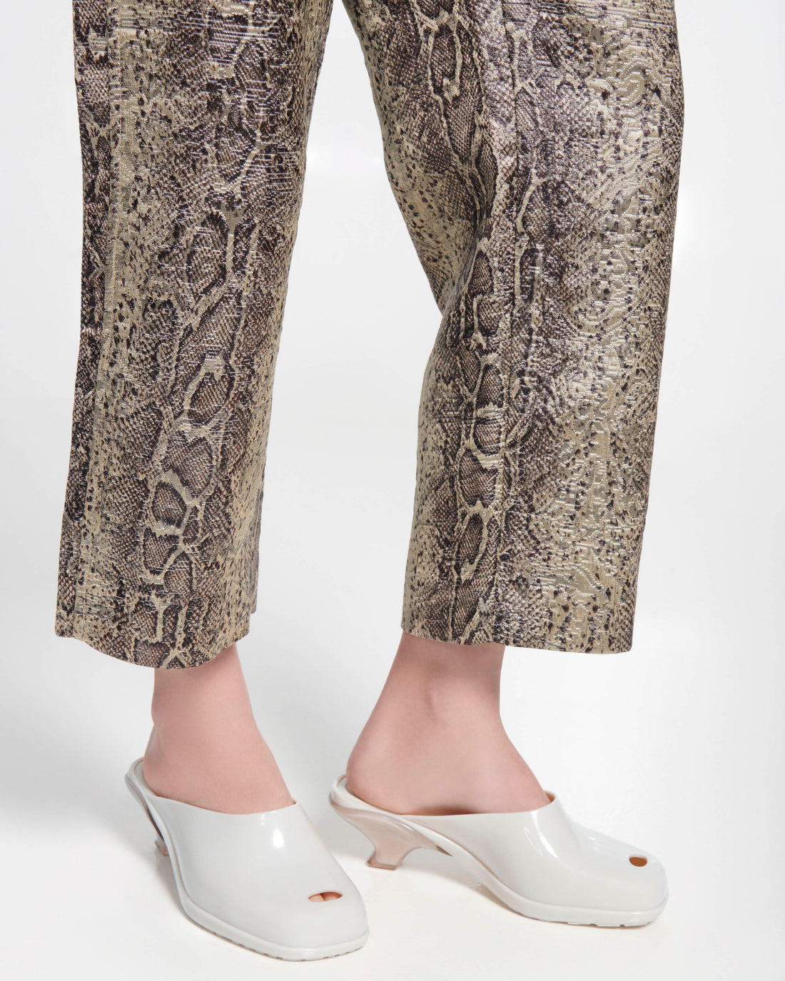 MELISSA GAIA AD