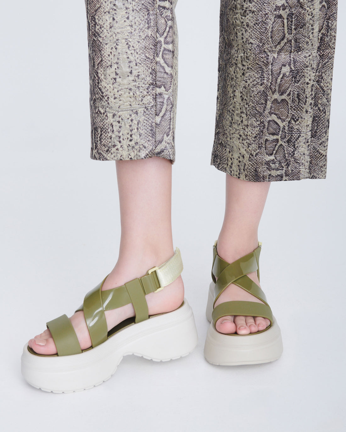 MELISSA STAND PLATFORM AD