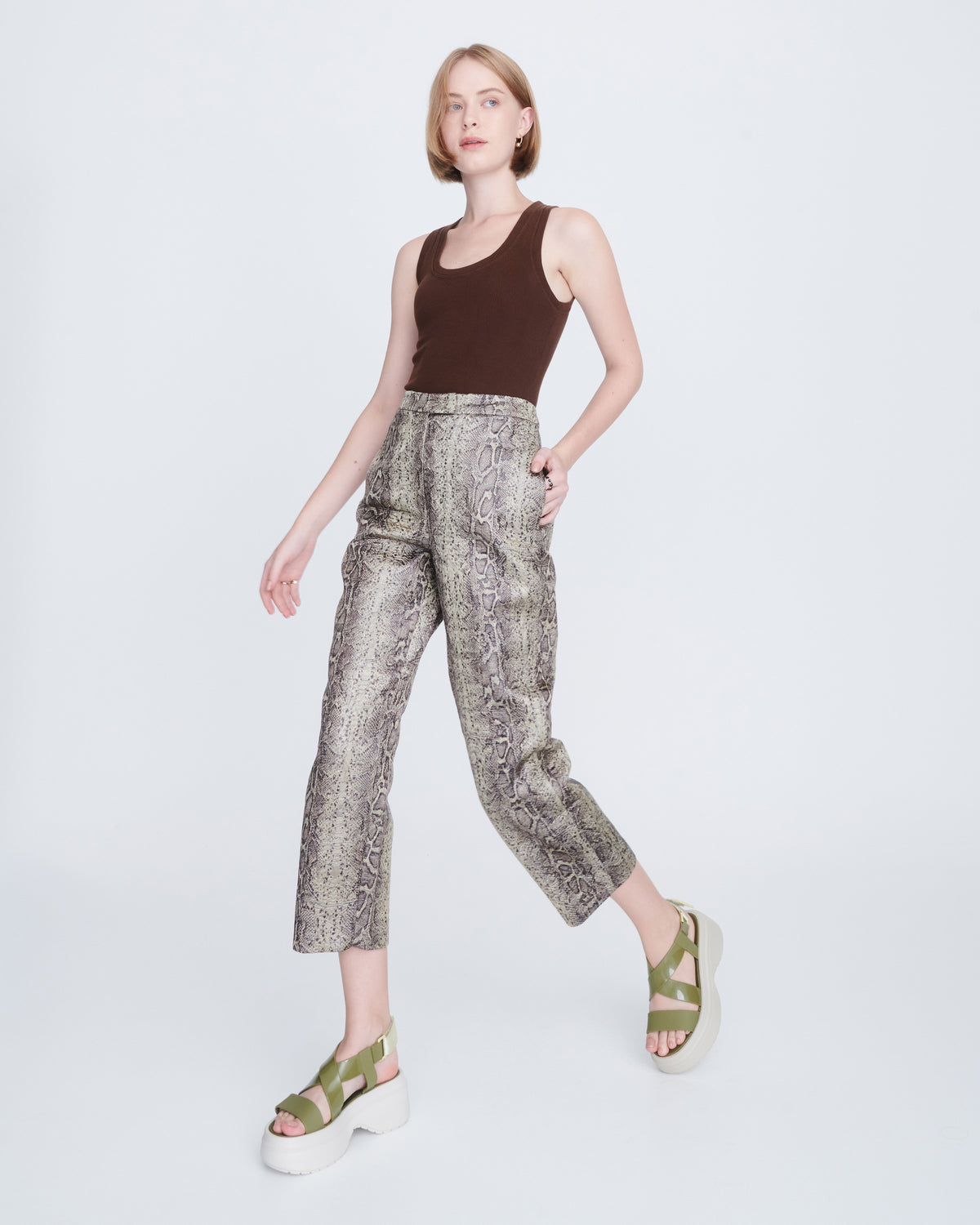 MELISSA STAND PLATFORM AD