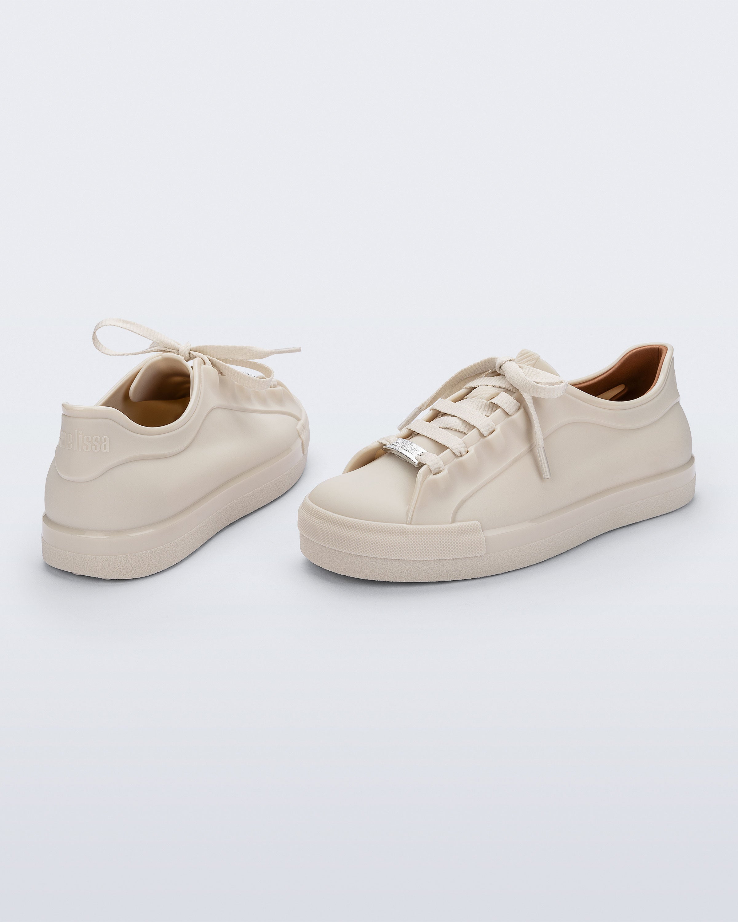 MELISSA WOW SNEAKER AD