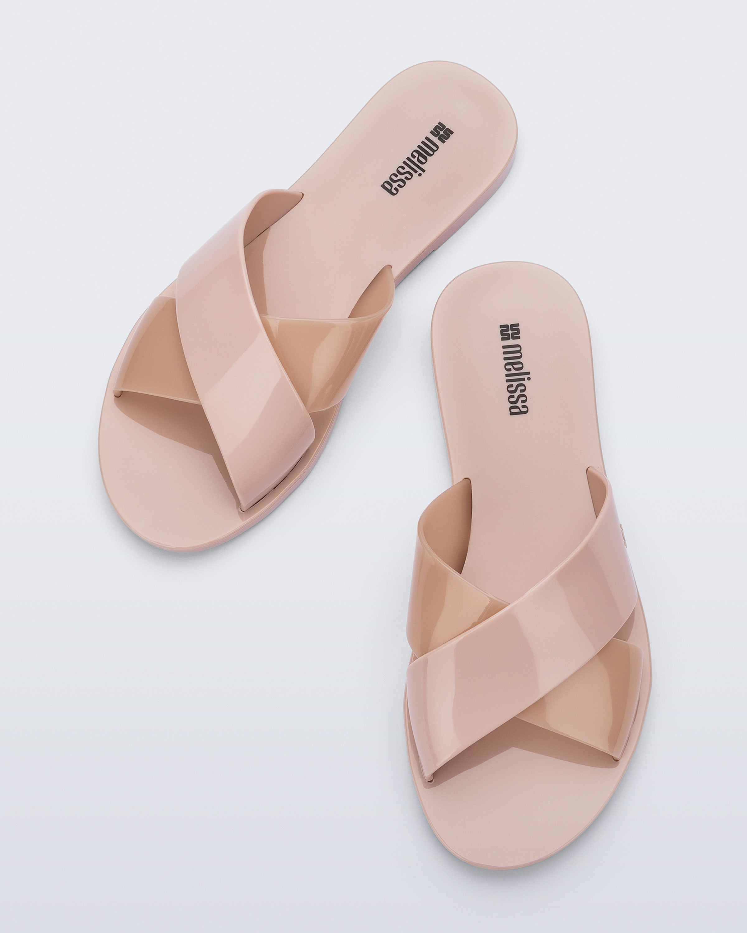 MELISSA ESSENTIAL CROSS SLIDE AD