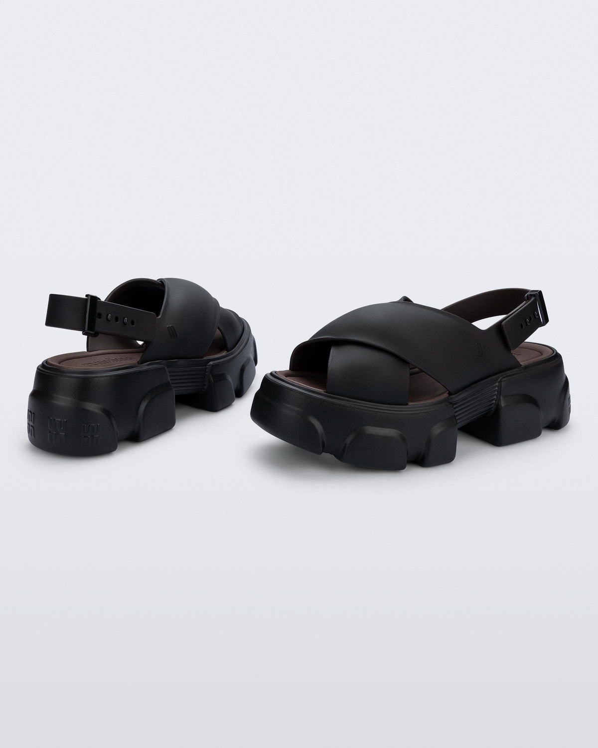 MELISSA YURA PLATFORM AD