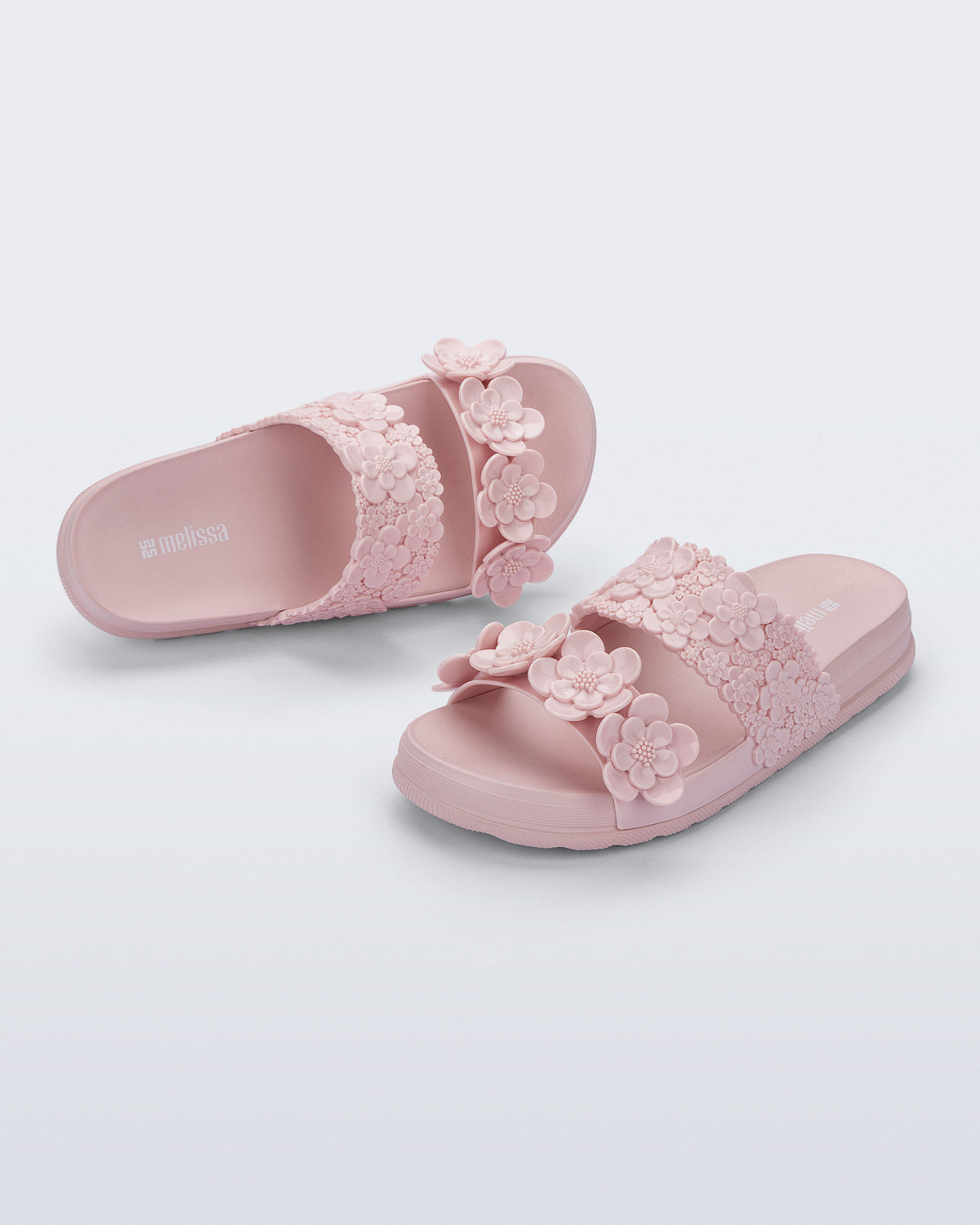 MELISSA COZY SLIDE GARDEN FLOW AD