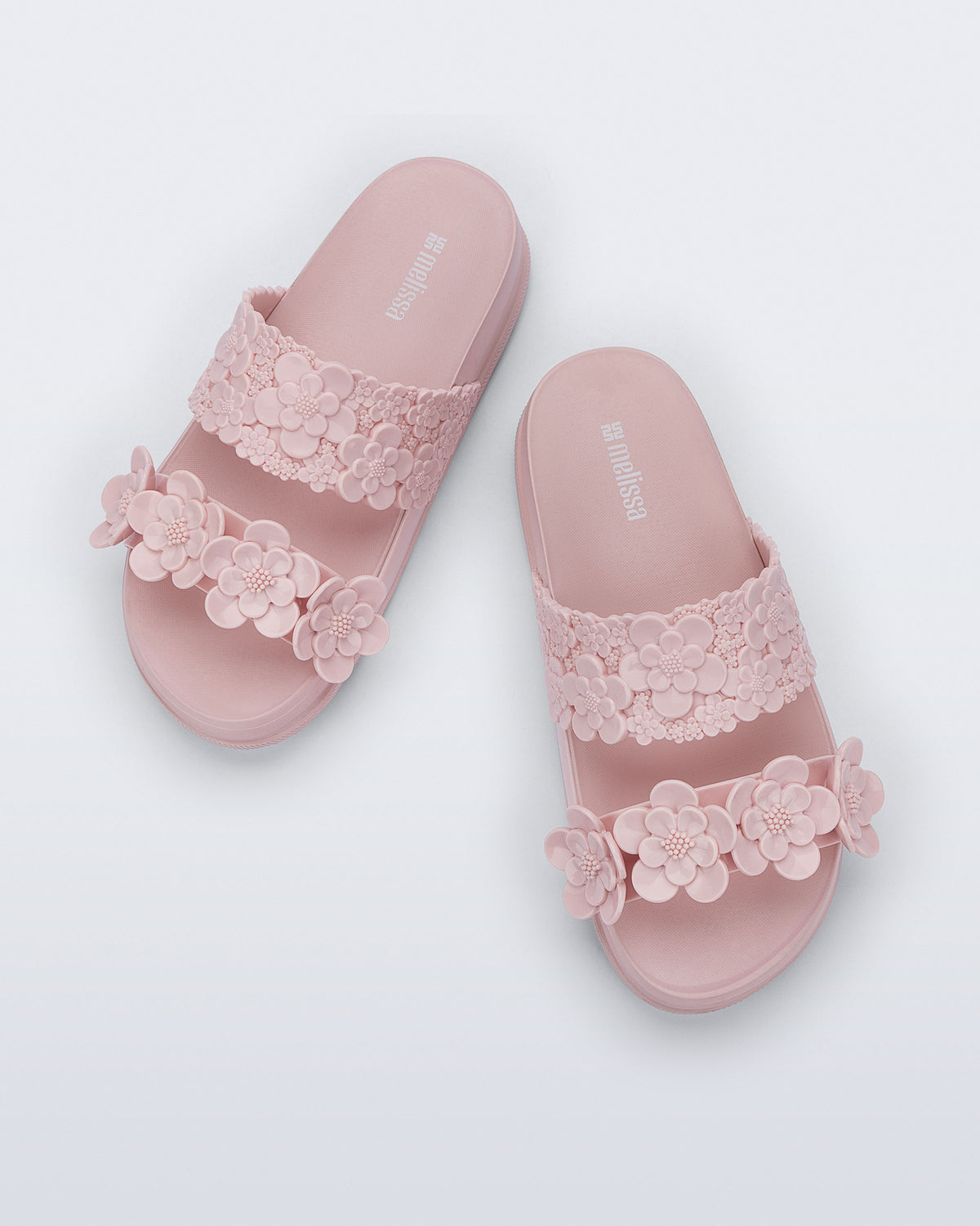 MELISSA COZY SLIDE GARDEN FLOW AD